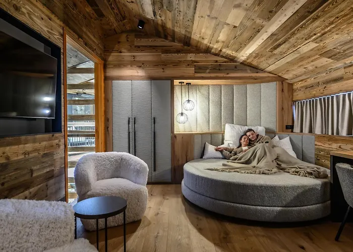 - The Peak Alpesi faház