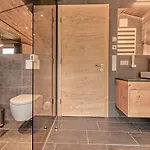 The Peak Soelden - Chalets Mit Outdoor-Pool