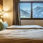 - The Peak Dağ evi *