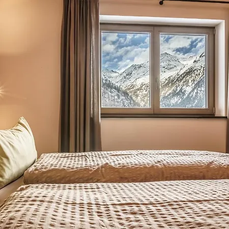 The Peak Soelden - Chalets Mit Outdoor-Pool Domek alpejski *
