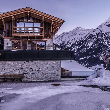 The Peak Soelden - Chalets Mit Outdoor-Pool
