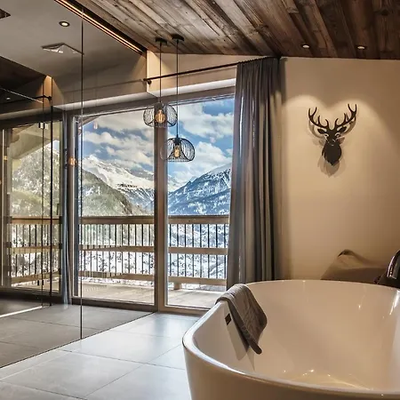 The Peak Soelden - Chalets Mit Outdoor-Pool Domek alpejski