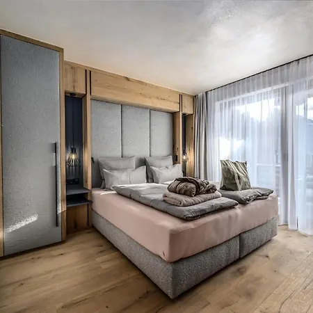 Domek alpejski The Peak Soelden - Chalets Mit Outdoor-Pool Sölden