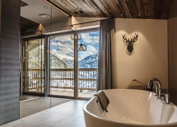 - The Peak Domek alpejski