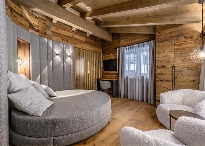 - The Peak Chalet Solden