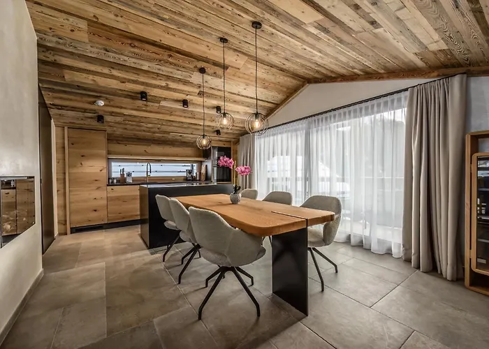 شاليه - The Peak