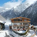 Chalet - The Peak Sölden